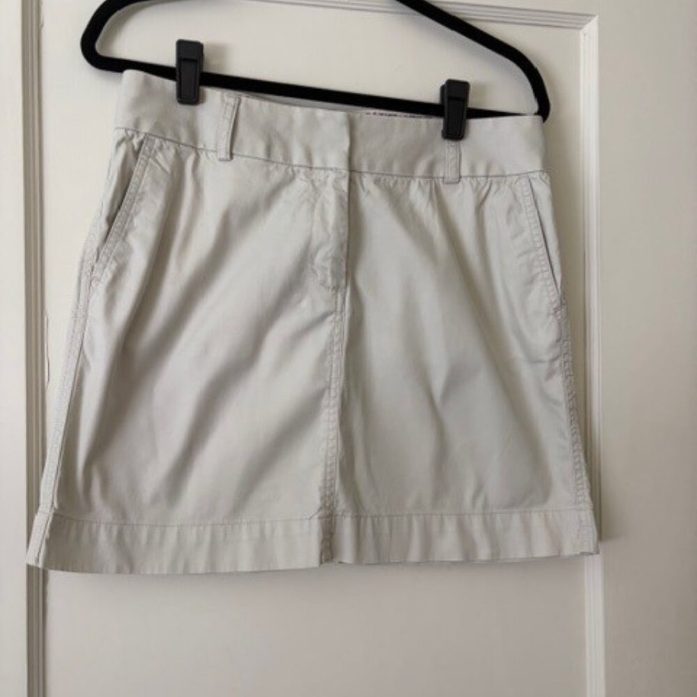 NWOT Vineyard Vines Khaki Mini Skirt